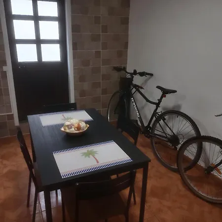 Roberto House Nyaraló